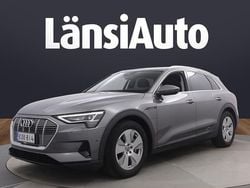 Käytetty 2020 Audi e-tron Katumaasturi | 27 990 € (Supertarjous)