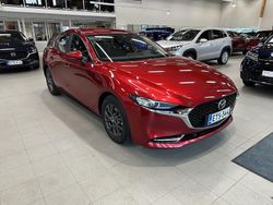 Punainen Käytetty 2022 Mazda 3 Vision Sedan | 24 900 € (Perustarjous)