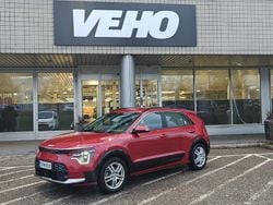 Punainen Käytetty 2023 Kia e-Niro Premium Katumaasturi | 28 900 € (Perustarjous)