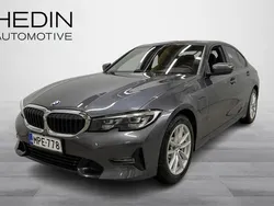 Harmaa Käytetty 2020 BMW 330e Sport Line Sedan | 24 690 € (Supertarjous)