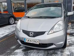 Käytetty 2010 Honda Jazz Comfort Viistoperä | 4 990 € (Kallis)