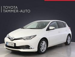 Valkoinen Käytetty 2018 Toyota Auris Multidrive S Viistoperä | 15 980 € (Perustarjous)