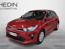 Punainen Käytetty 2023 Kia Rio LX Viistoperä | 13 900 € (Perustarjous)
