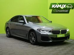 Sininen Käytetty 2021 BMW 530e M Sport Sedan | 25 590 € (Perustarjous)