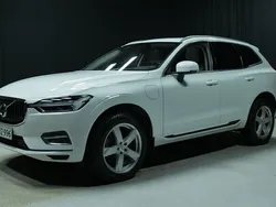 Valkoinen Käytetty 2019 Volvo XC60 Inscription Katumaasturi | 33 300 € (Perustarjous)