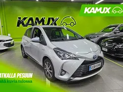 Hopea / harmaa Käytetty 2020 Toyota Yaris Hybrid Sedan | 15 790 € (Hyvä tarjous)