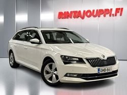 Valkoinen Käytetty 2016 Skoda Superb Ambition Farmari | 12 370 € (Perustarjous)