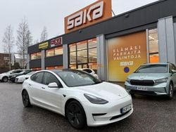 Käytetty 2021 Tesla Model 3 Standard Range Plus Sedan | 22 600 € (Perustarjous)