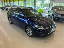 Sininen Käytetty 2018 VW Golf VII Comfortline Farmari | 14 990 € (Hieman kallis)