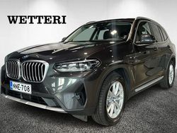 Harmaa Käytetty 2023 BMW X3 Katumaasturi | 43 900 € (Hieman kallis)