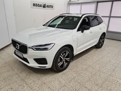 Valkoinen Käytetty 2020 Volvo XC60 R-Design Katumaasturi | 36 990 € (Hyvä tarjous)