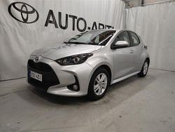 Hopea Käytetty 2023 Toyota Yaris Active Viistoperä | 22 900 € (Kallis)