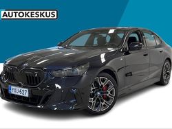 Musta Käytetty 2025 BMW i5 M Sport Sedan | 61 790 € (Perustarjous)