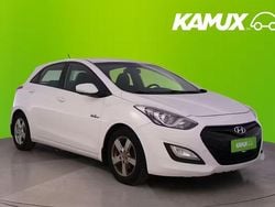Valkoinen Käytetty 2012 Hyundai i30 Comfort Sedan | 2 900 € (Kallis)