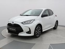 Valkoinen Käytetty 2022 Toyota Yaris Hybrid Premium Viistoperä | 23 950 € (Perustarjous)