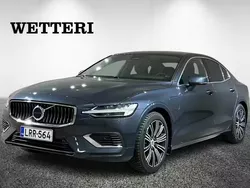 Sininen Käytetty 2022 Volvo S60 Performance Sedan | 46 590 € (Perustarjous)