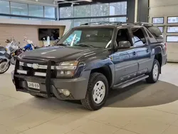 Musta Käytetty 2004 Chevrolet Avalanche Sedan | 11 990 €