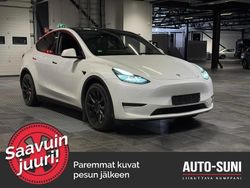 Käytetty 2023 Tesla Model Y Katumaasturi | 34 490 € (Hyvä tarjous)