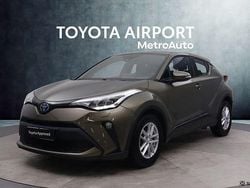 Ruskea Käytetty 2022 Toyota C-HR Active Katumaasturi | 24 900 € (Perustarjous)