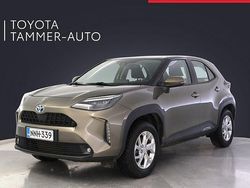 Ruskea (beige) Käytetty 2023 Toyota Yaris Cross Active Katumaasturi | 25 980 € (Hyvä tarjous)