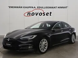 Musta Käytetty 2018 Tesla Model S Sedan | 26 870 € (Perustarjous)