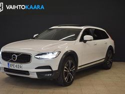 Käytetty 2017 Volvo V90 CC Business Edition Farmari | 19 900 € (Kallis)