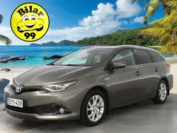 Käytetty 2018 Toyota Auris Hybrid Active Farmari | 17 990 € (Hieman kallis)