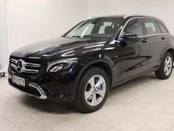 Musta Käytetty 2017 Mercedes GLC350 Business Katumaasturi | 24 890 € (Hieman kallis)