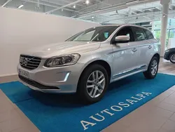 Hopea Käytetty 2017 Volvo XC60 Standard Katumaasturi | 16 900 € (Hyvä tarjous)