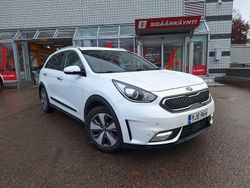 Käytetty 2017 Kia Niro Premium Katumaasturi | 15 700 € (Perustarjous)