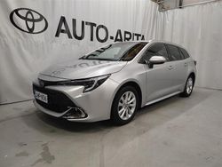 Hopea Käytetty 2024 Toyota Corolla Edition Farmari | 31 900 € (Hieman kallis)