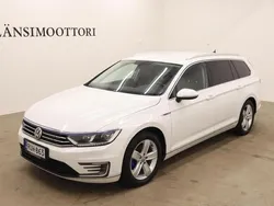 Käytetty 2017 VW Passat GTE Farmari | 11 790 € (Supertarjous)