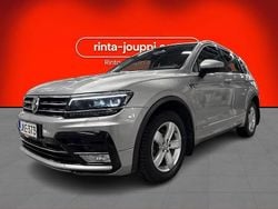 Harmaa Käytetty 2017 VW Tiguan Comfortline Katumaasturi | 26 900 € (Kallis)