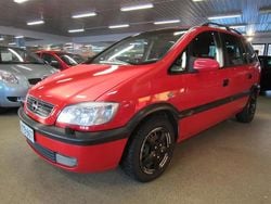 Punainen Käytetty 2000 Opel Zafira Elegance Tila-auto | 1 900 €