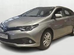 Harmaa Käytetty 2019 Toyota Auris Touring Sports Active Farmari | 19 490 € (Hieman kallis)