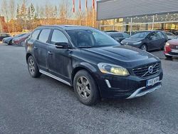 Käytetty 2013 Volvo XC60 Business Edition Katumaasturi | 13 900 € (Hyvä tarjous)