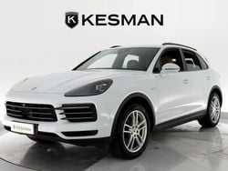 Käytetty 2018 Porsche Cayenne Katumaasturi | 71 900 €