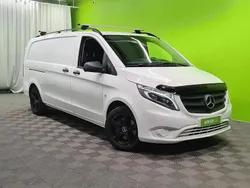 Valkoinen Käytetty 2018 Mercedes Vito Tila-auto | 29 400 € (Hyvä tarjous)
