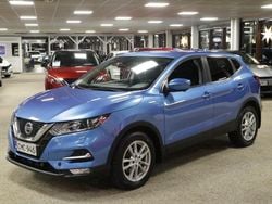 Sininen Käytetty 2019 Nissan Qashqai N-Connecta Katumaasturi | 14 990 € (Perustarjous)