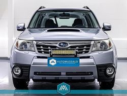 Käytetty 2012 Subaru Forester Katumaasturi | 10 900 € (Perustarjous)
