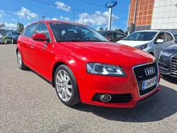 Punainen Käytetty 2011 Audi A3 Sportback Ambition Viistoperä | 9 980 € (Perustarjous)