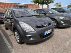 Harmaa Käytetty 2012 Hyundai i20 Viistoperä | 6 980 € (Hieman kallis)