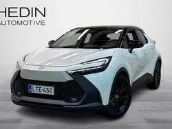 Valkoinen Käytetty 2025 Toyota C-HR Edition Katumaasturi | 38 990 €