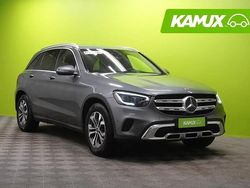 Hopea / harmaa Käytetty 2020 Mercedes GLC200 Katumaasturi | 29 500 €
