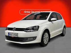 Valkoinen Käytetty 2010 VW Polo Comfortline Viistoperä | 6 450 € (Hieman kallis)