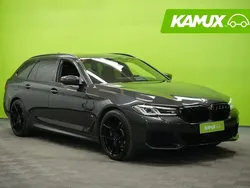 Musta Käytetty 2021 BMW 530e M Sport Farmari | 36 880 € (Perustarjous)
