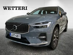 Harmaa Käytetty 2023 Volvo XC60 Plus Katumaasturi | 54 900 € (Kallis)