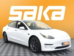 Käytetty 2022 Tesla Model 3 Sedan | 34 900 € (Kallis)
