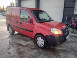 Punainen Käytetty 2008 Fiat Doblò Tila-auto | 6 490 €