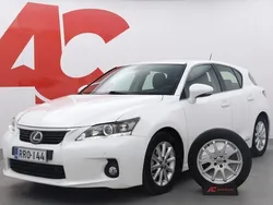 Valkoinen Käytetty 2013 Lexus CT200h Viistoperä | 14 590 € (Perustarjous)